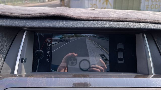 BMW寶馬 528I  第17張相片