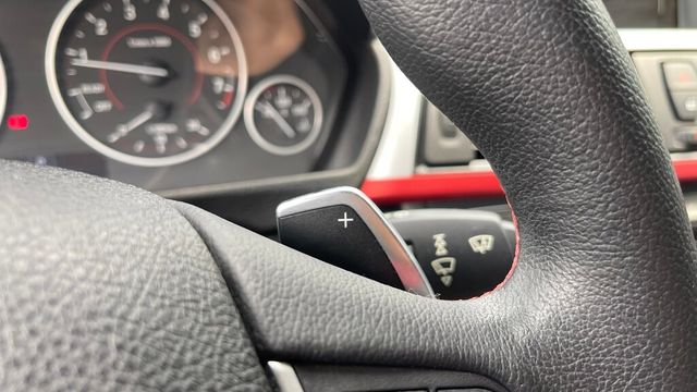 BMW寶馬 320I  第14張相片