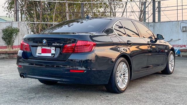 BMW寶馬 520D  第2張相片