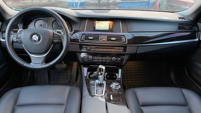 BMW寶馬 520D  第5張相片