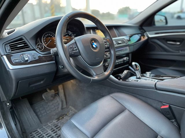 BMW寶馬 520D  第16張相片