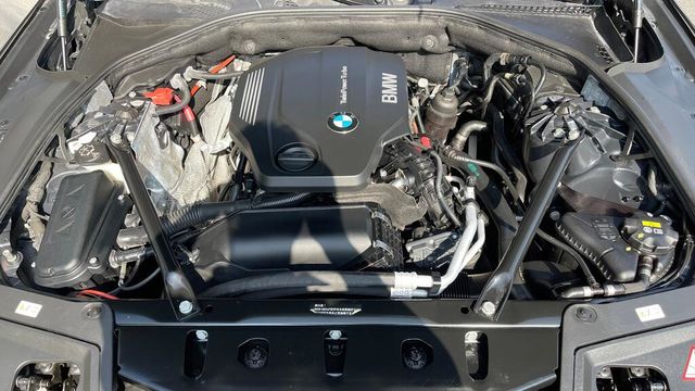 BMW寶馬 520D  第6張相片