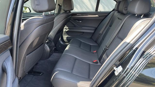 BMW寶馬 520D  第10張相片