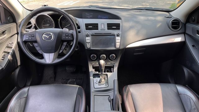 MAZDA馬自達 MAZDA 3  第9張相片