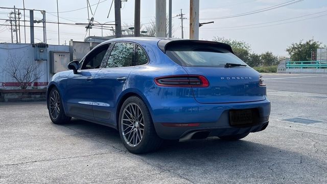 PORSCHE保時捷 MACAN  第7張相片
