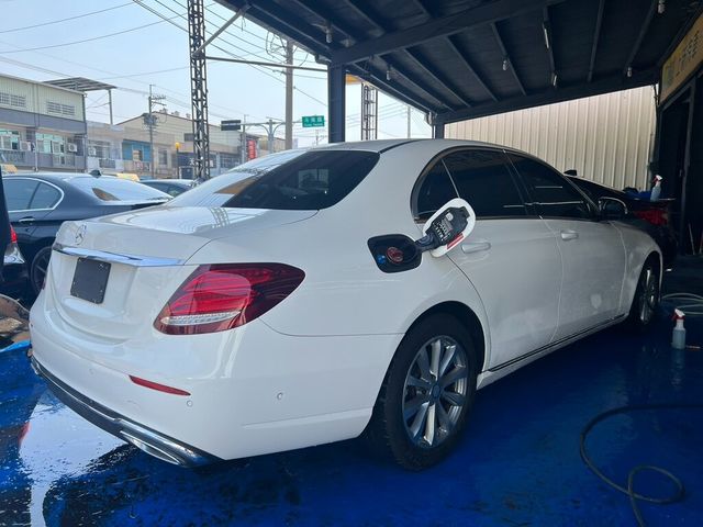 M-BENZ賓士 E220D  第2張相片