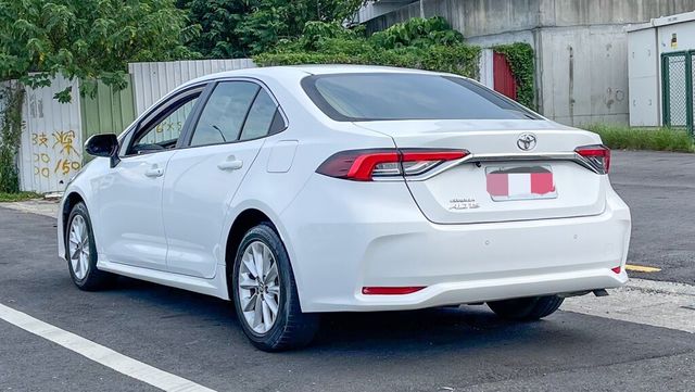 TOYOTA豐田 ALTIS  第4張相片