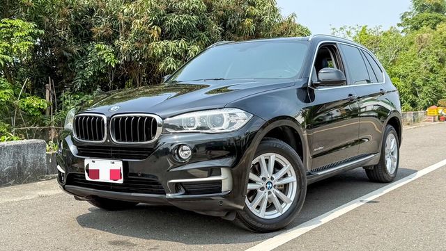 BMW寶馬 X5 XDRIVE25D  第1張相片