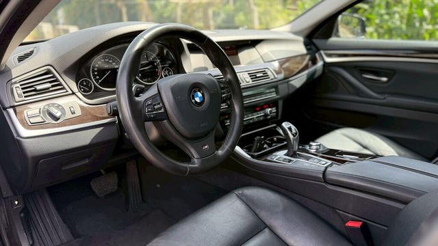 BMW寶馬 520I  第7張相片