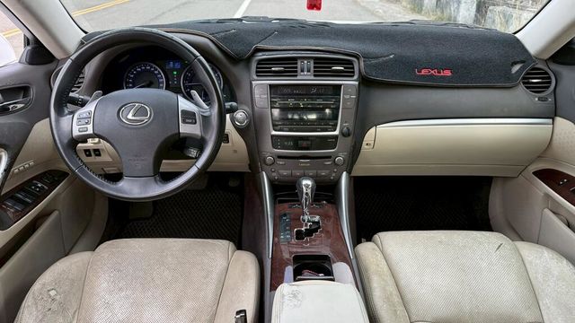 LEXUS凌志 IS250  第5張相片