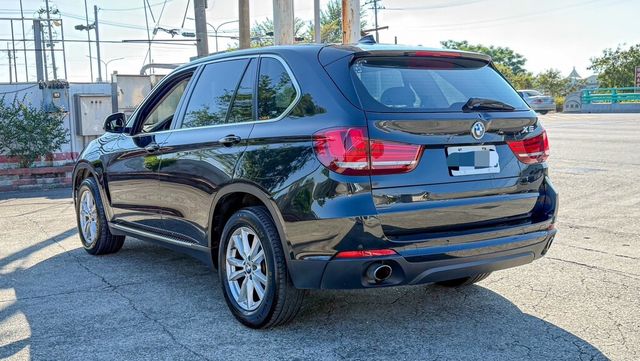 BMW寶馬 X5 XDRIVE25D  第4張相片