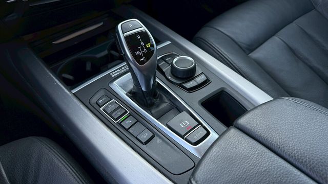 BMW寶馬 X5 XDRIVE25D  第8張相片