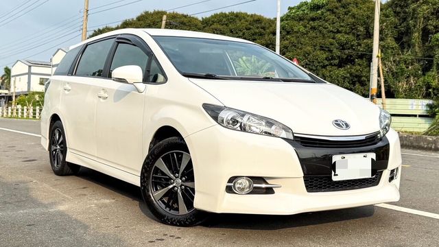 TOYOTA豐田 WISH  第3張相片