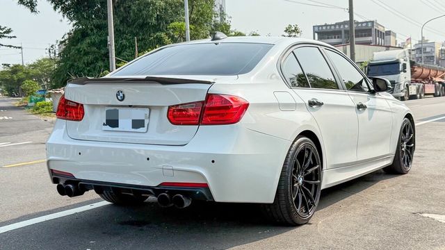 BMW寶馬 328I  第2張相片