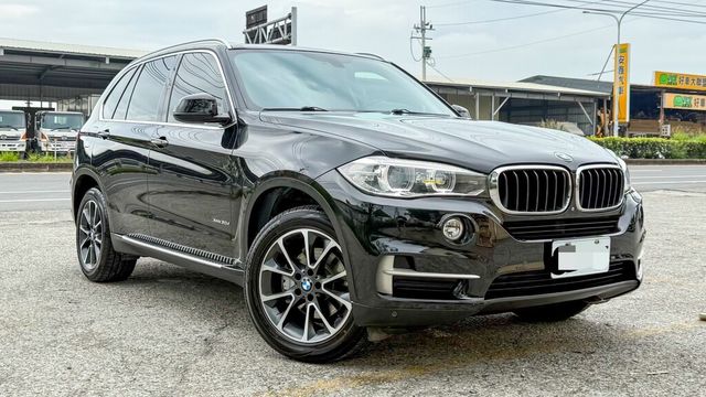 BMW寶馬 X5 XDRIVE30D  第3張相片
