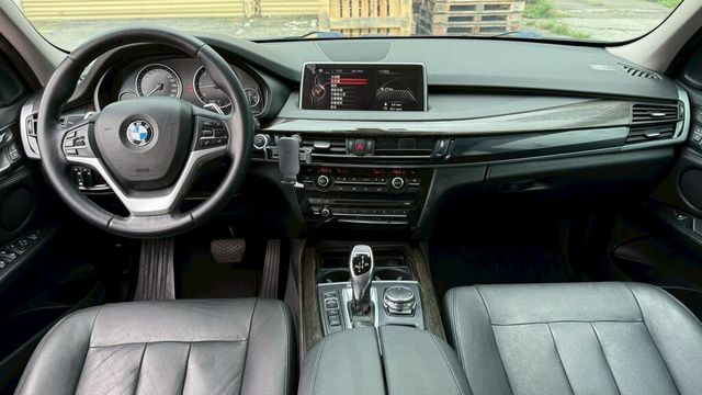 BMW寶馬 X5 XDRIVE30D  第5張相片