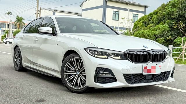 BMW寶馬 330I  第3張相片