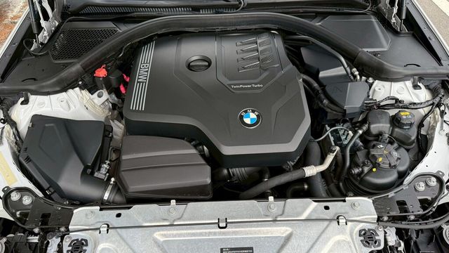 BMW寶馬 330I  第6張相片