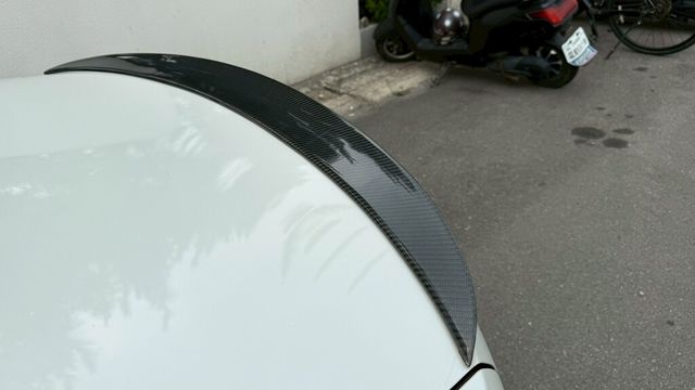 BMW寶馬 330I  第8張相片