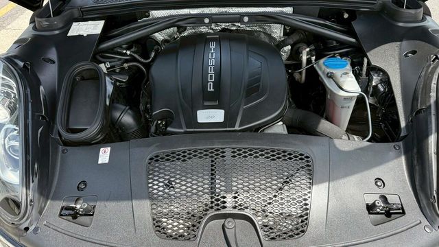 PORSCHE保時捷 MACAN  第6張相片