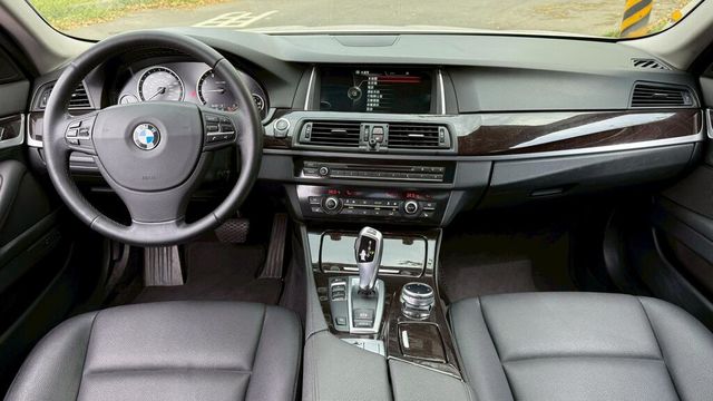 BMW寶馬 528I  第5張相片