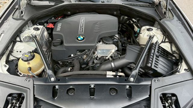 BMW寶馬 528I  第6張相片