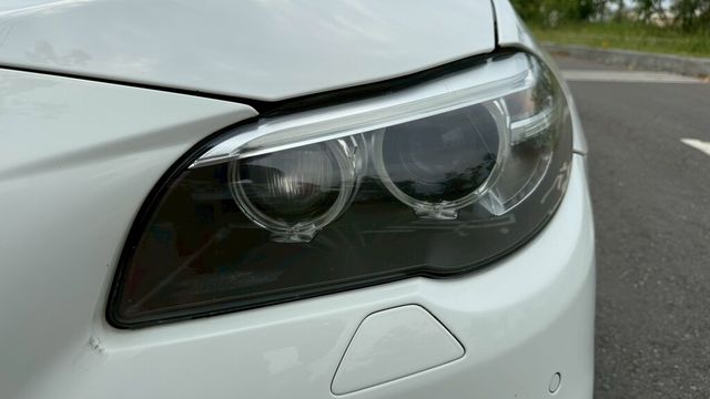BMW寶馬 528I  第7張相片
