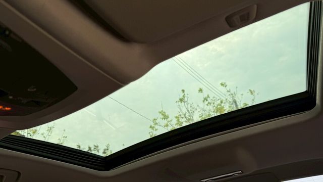 BMW寶馬 528I  第8張相片