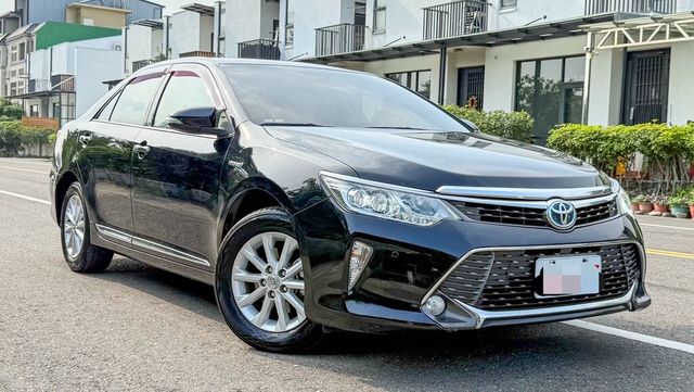 TOYOTA豐田 CAMRY  第3張相片