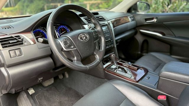 TOYOTA豐田 CAMRY  第13張相片