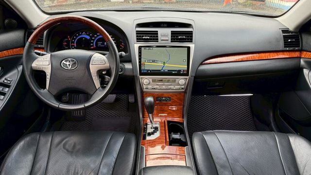 TOYOTA豐田 CAMRY  第5張相片