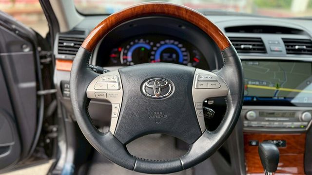 TOYOTA豐田 CAMRY  第16張相片