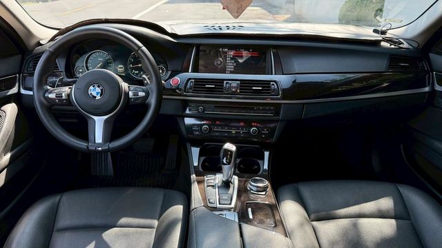 BMW寶馬 528I  第5張相片
