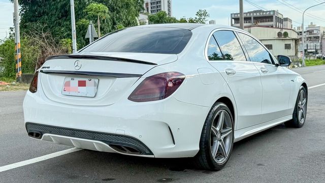 M-BENZ賓士 C400  第2張相片