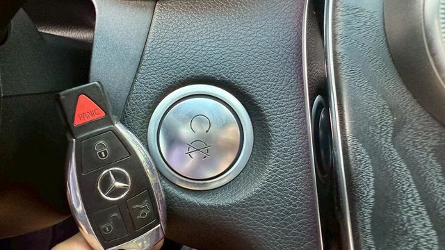 M-BENZ賓士 C400  第14張相片