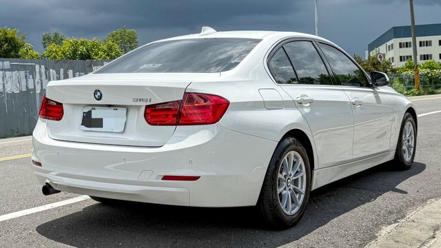 BMW寶馬 316  第2張相片