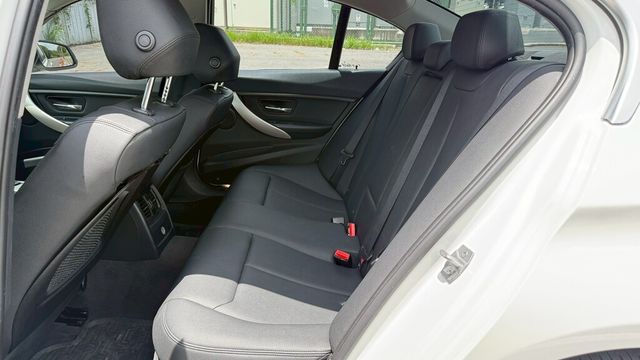 BMW寶馬 316  第18張相片