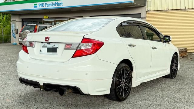 HONDA本田 CIVIC  第2張相片