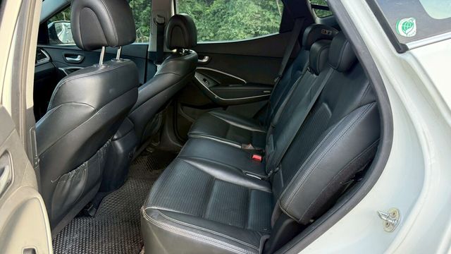 HYUNDAI現代 SANTA FE  第14張相片