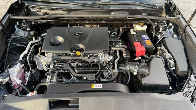 TOYOTA豐田 CAMRY  第6張相片