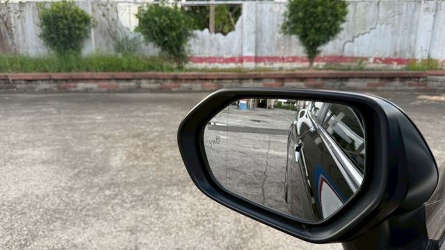 TOYOTA豐田 CAMRY  第10張相片