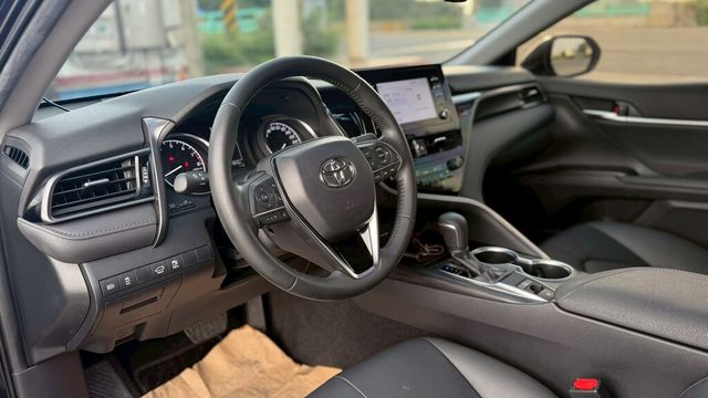 TOYOTA豐田 CAMRY  第16張相片