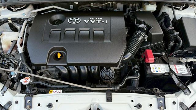 TOYOTA豐田 ALTIS  第6張相片