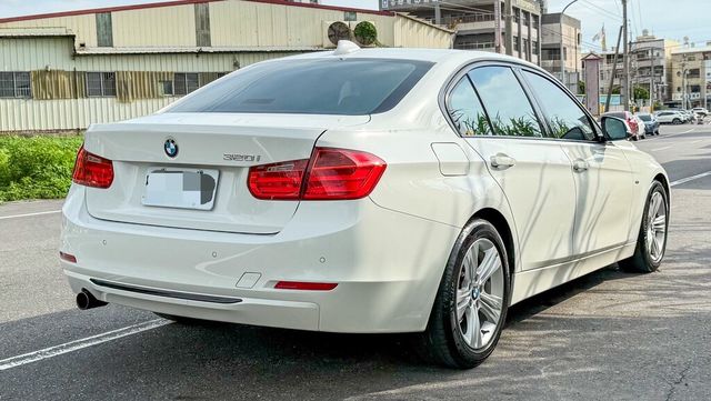 BMW寶馬 320I  第2張相片