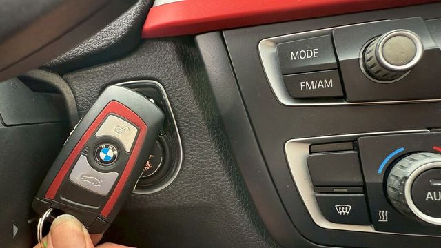 BMW寶馬 320I  第9張相片