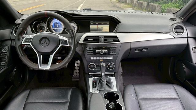 M-BENZ賓士 C250  第5張相片