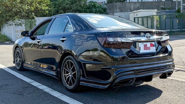 TOYOTA豐田 CAMRY  第2張相片