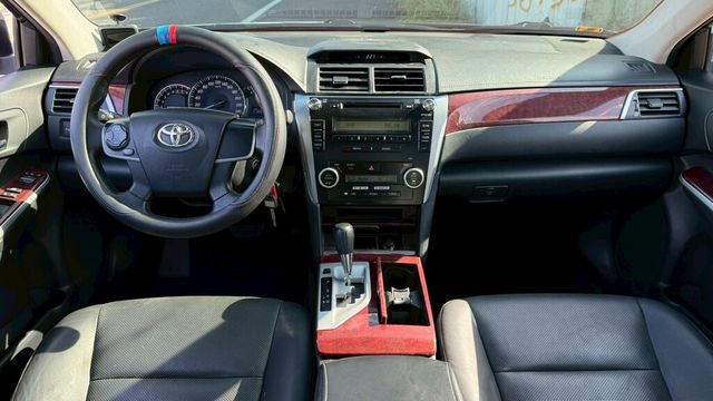 TOYOTA豐田 CAMRY  第5張相片