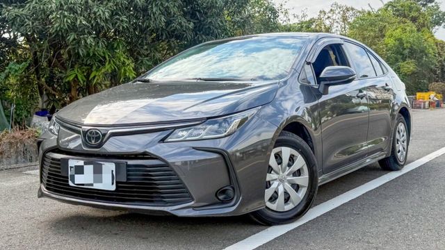 TOYOTA豐田 ALTIS  第1張相片