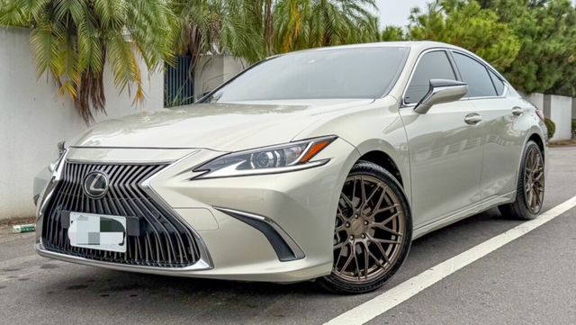 LEXUS凌志 ES200  第1張相片